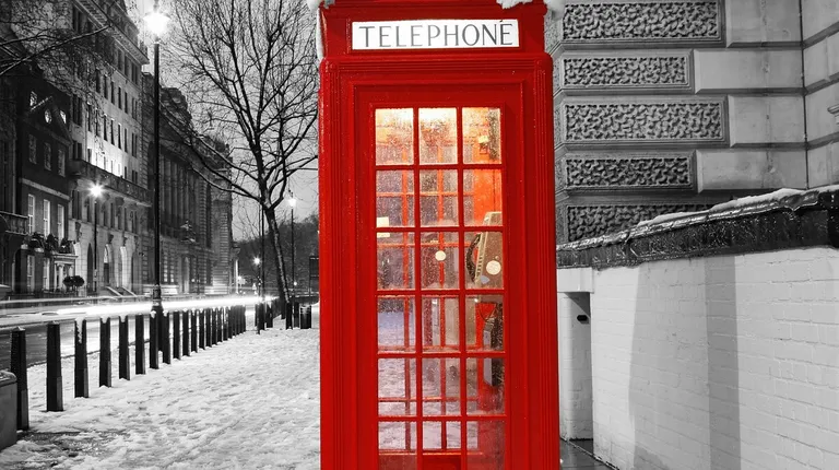 London, crvena telefonska govornica-jedan od simbola Londona