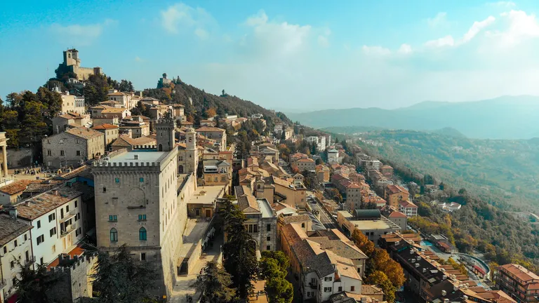 San Marino, Rimini i Ravenna