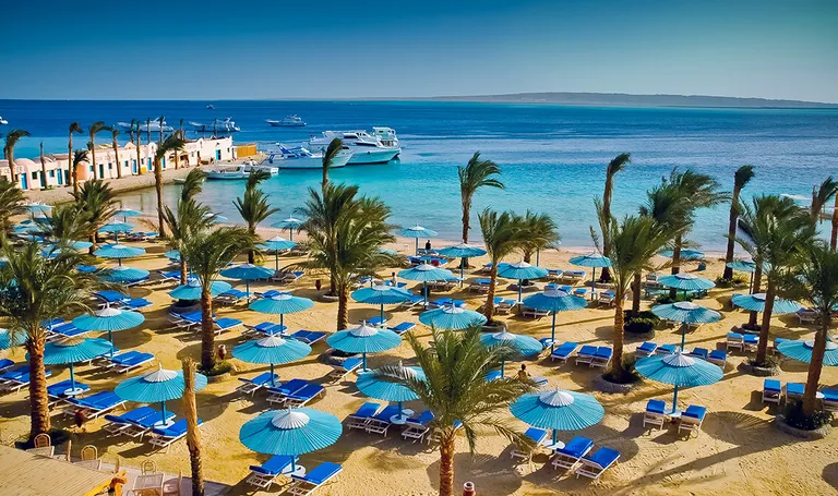 Egipat, Crveno more – tradicionalne pješčane plaže