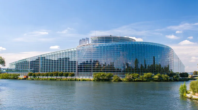 Francuska, Strasbourg – zgrada Europskog parlamenta