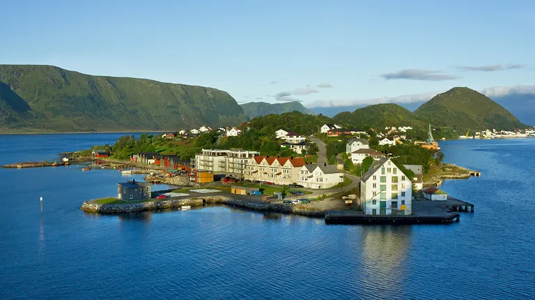 Norveška, Alesund