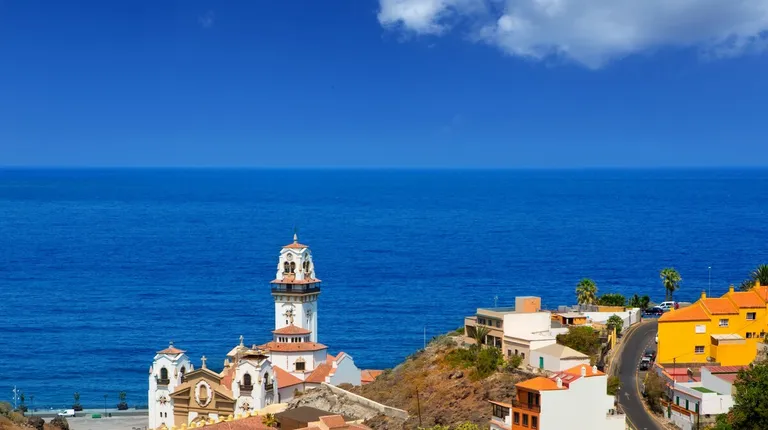 Španjolska, Tenerife – Basilica de Candelaria, prvo marijansko svetište Kanarskih otoka