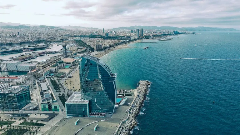 Putovanje Barcelona 4 dana zrakoplovom