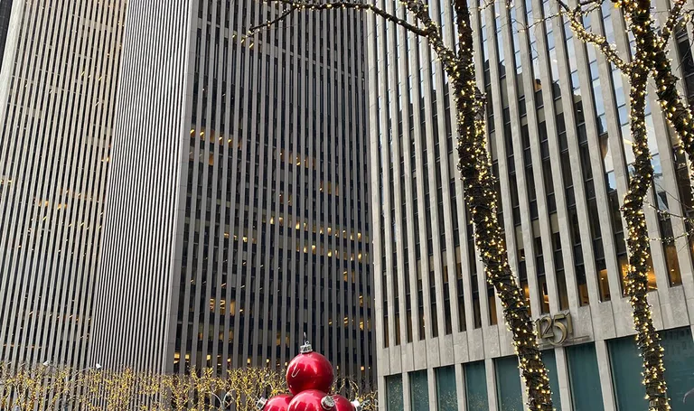 New York, blagdanske dekoracije moguće je vidjeti po cijelom Manhattnu