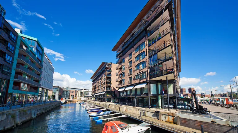 Norveška, Oslo – šarmantna četvrt Aker Brygge
