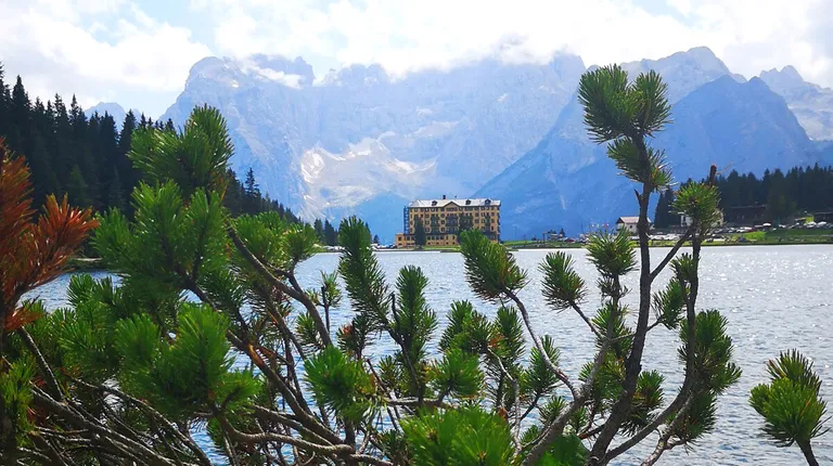 Italija, Dolomiti