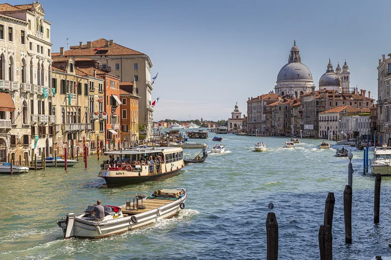 Venecija, Murano & Burano autobusom iz Splita, Šibenika i Zadra!