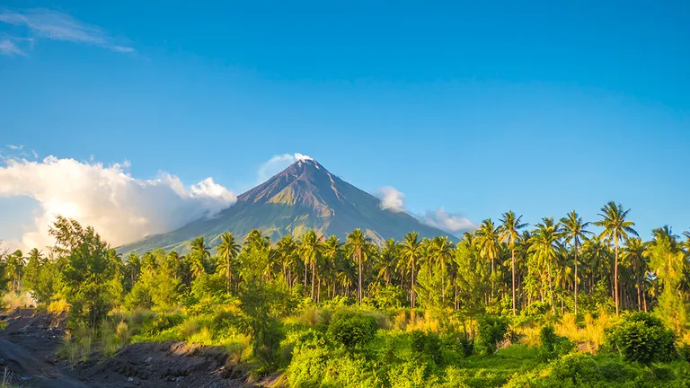 Filipini, vulkan Mayon – najviši vrh u regiji Bicol