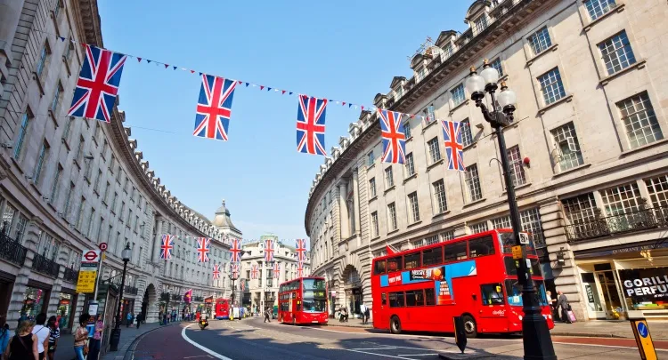 London 4 dana zrakoplovom