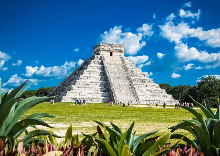 Meksiko, svijet Azteka i Maya