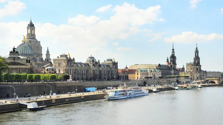 Njemačka, Dresden-jedan od najvećih baroknih gradova u Europi