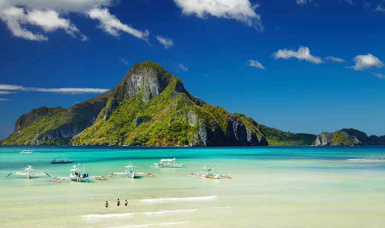 Filipini, zaljev El Nido na otoku Palawan – s najljepšim plažama i stjenovitim otočićima