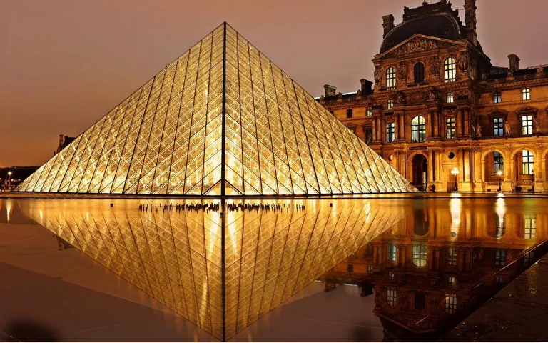 Pariz – 4 dana zrakoplovom