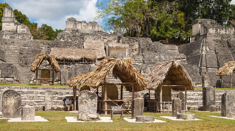 Gvatemala, Tikal – Hram IV