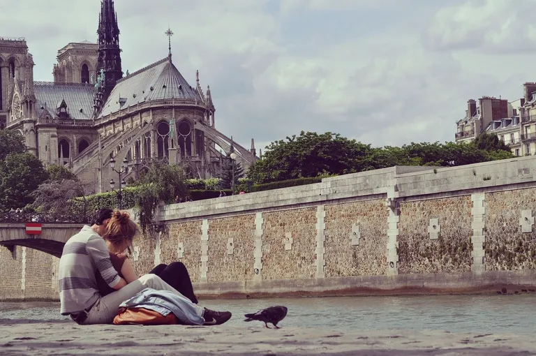 Pariz 4 dana