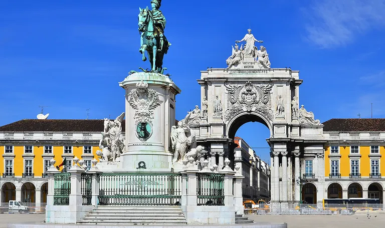 Lisabon – trg Praca do Comercio
