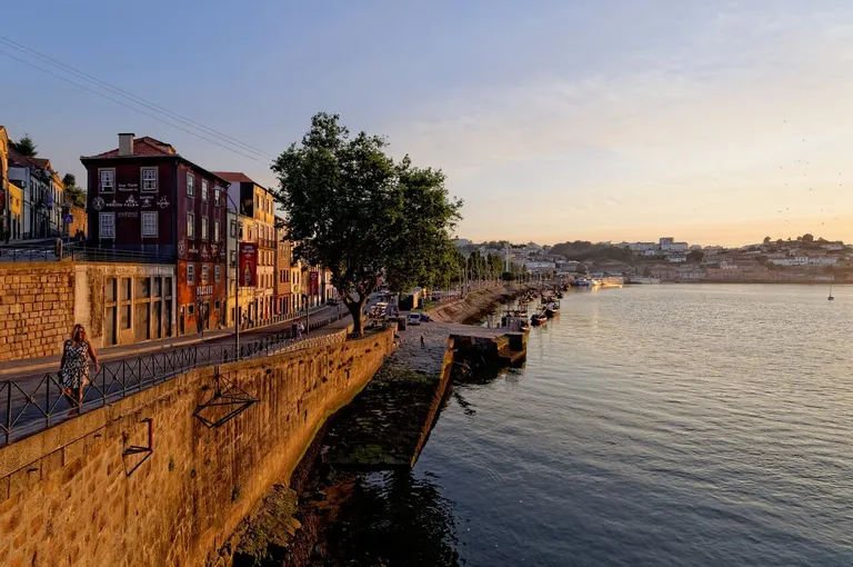 Portugal s fakultativni izletom u Guimaraes i Bragu