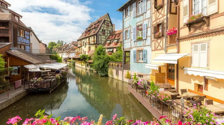 Francuska, Colmar -grad u regiji Alsace kojeg zovu i mala Venecija