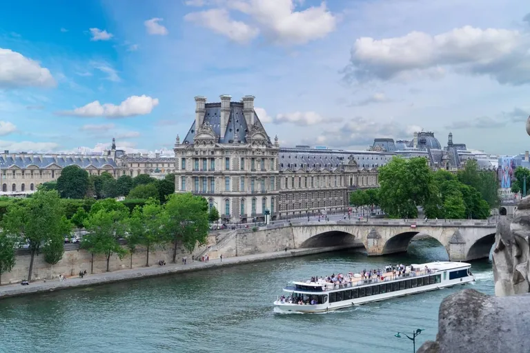 Pariz 4 dana