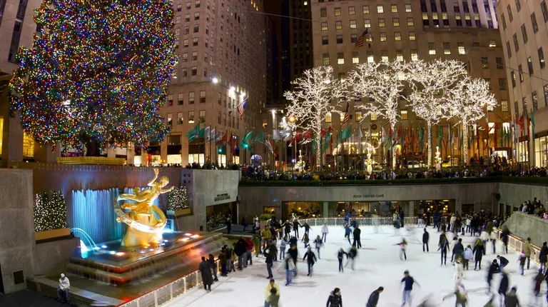 New York, Rockefeller Center i poznato klizalište