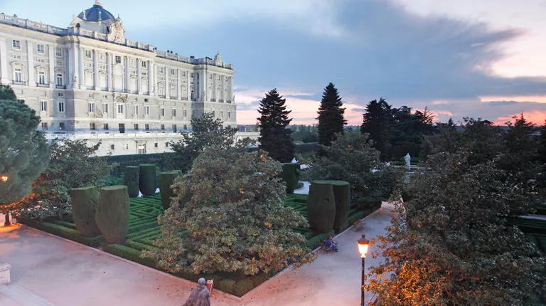 Madrid, Kraljevska palača i vrtovi Sabatini