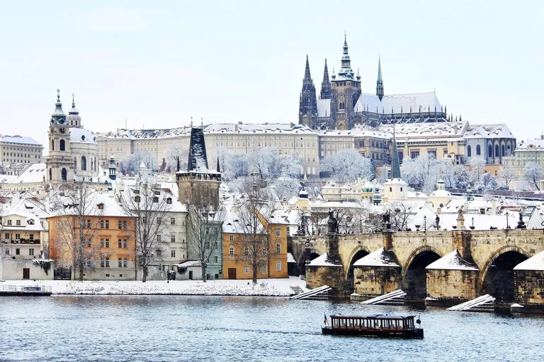 Prag - zimski praznici 2027.