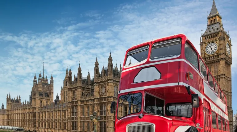 London, zgrada Parlamenta, Big Ben i double decker bus