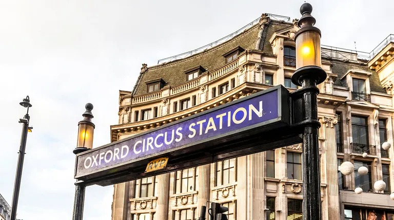 Oxford street metro stanica u Londonu